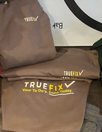 a group of bags with the word truefix on them