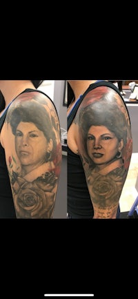 two pictures of a woman with a tattoo on her sleeve