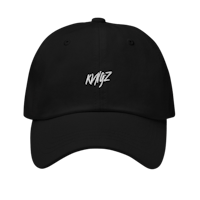 a black hat with the word noz on it