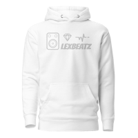 a white hoodie with the word lebeatz on it