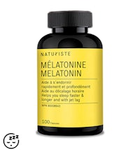 a bottle of melatonine melatonin