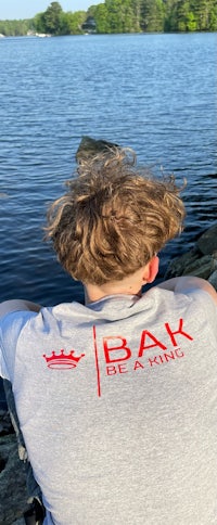 bak be a king t-shirt