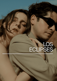 a man and woman hugging each other with the words los eclipses