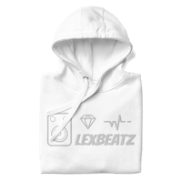 a white hoodie with the word lebeatz on it